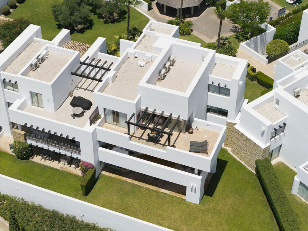 Penthouse Los Flamingos Málaga - image 18