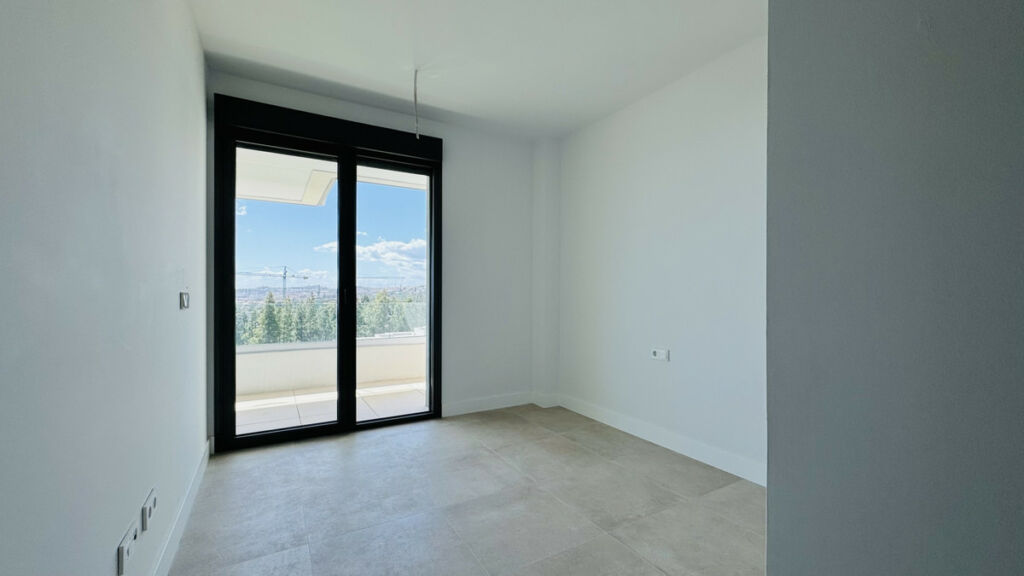 Semi-Detached House El Chaparral Málaga - image 18