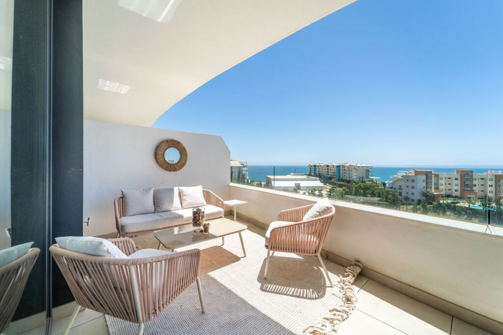 Top Floor Apartment Higueron Málaga - image 18