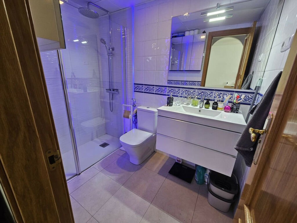 Middle Floor Apartment Torremolinos Málaga - image 18