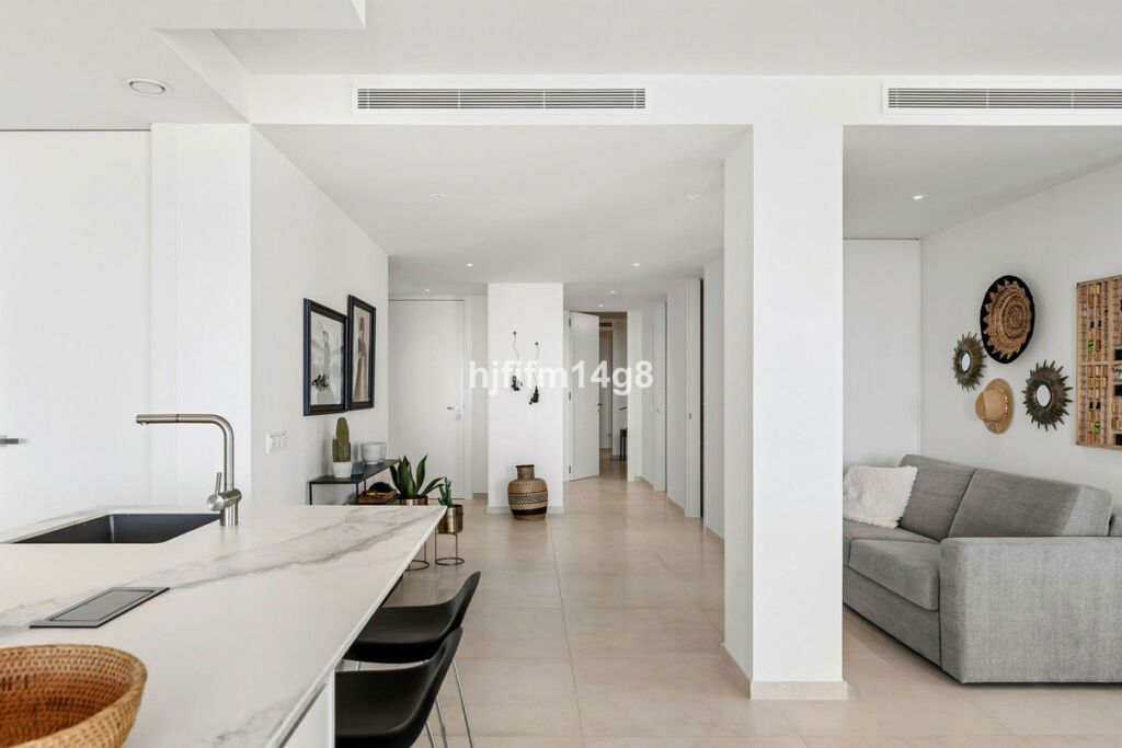Middle Floor Apartment Nueva Andalucía Málaga - image 18