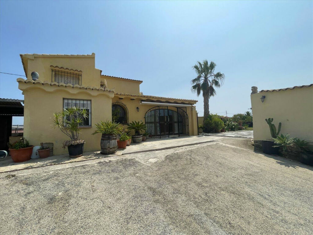 Detached Villa Benissa Alicante - image 18