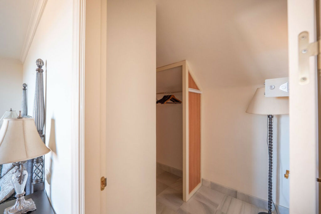 Penthouse Benahavís Málaga - image 18
