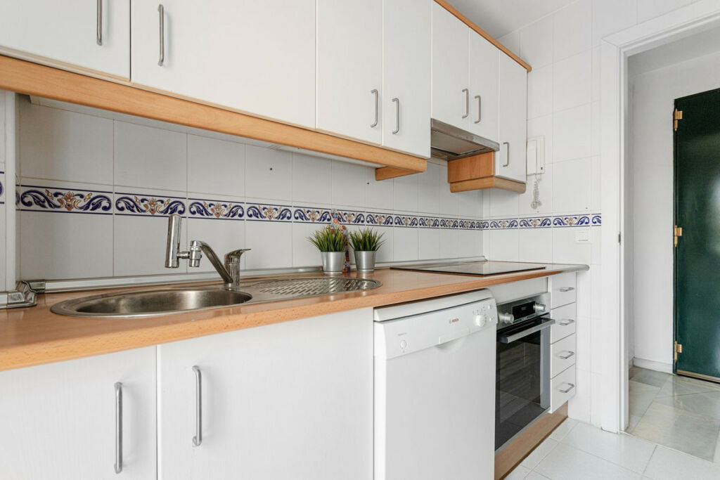 Top Floor Apartment Torrequebrada Málaga - image 18