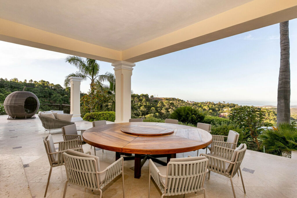 Detached Villa Benahavís Málaga - image 18