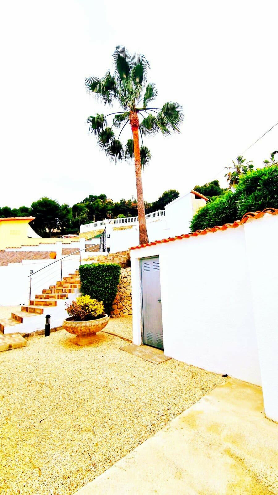 Detached Villa Teulada Alicante - image 19