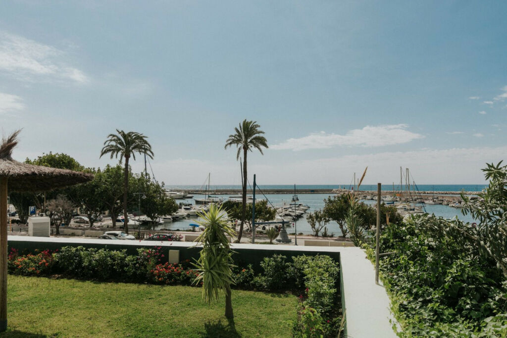 Ground Floor Apartment Estepona Málaga - image 18