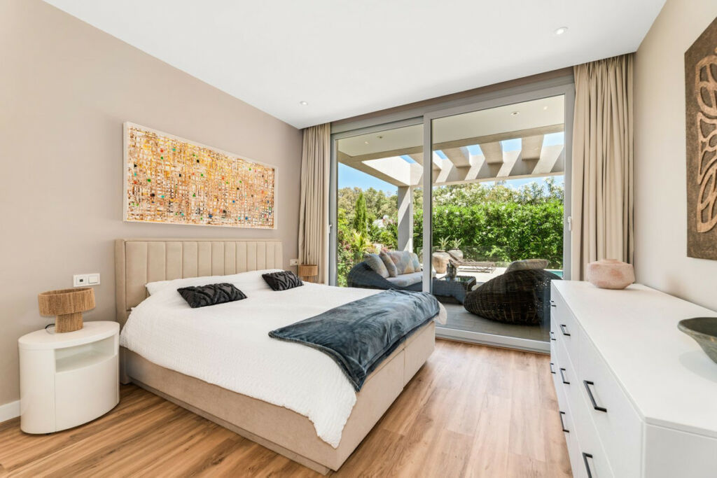 Detached Villa San Pedro de Alcántara Málaga - image 18