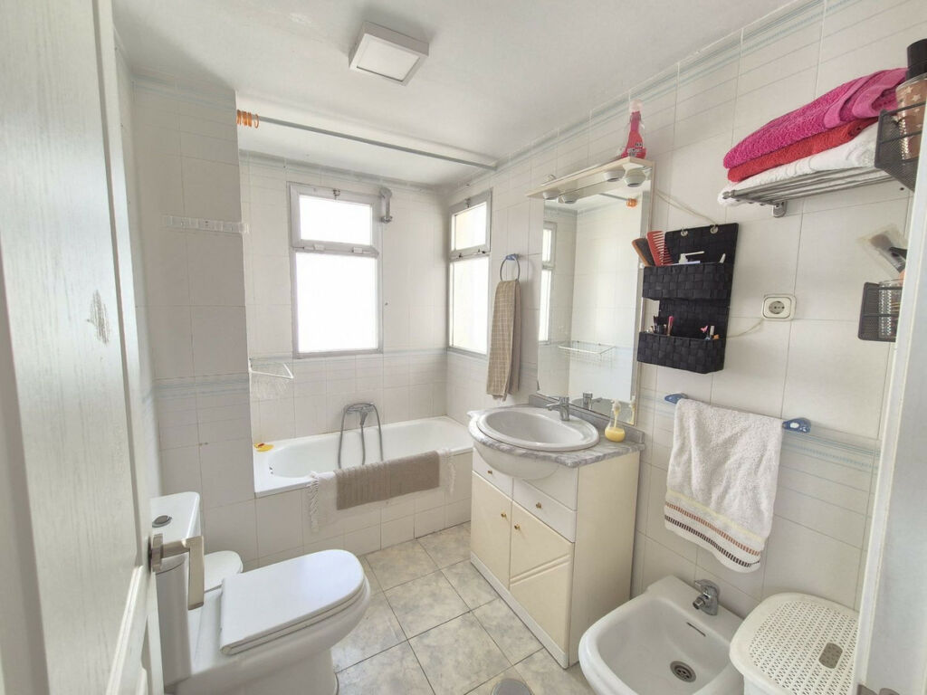 Top Floor Apartment Estepona Málaga - image 18