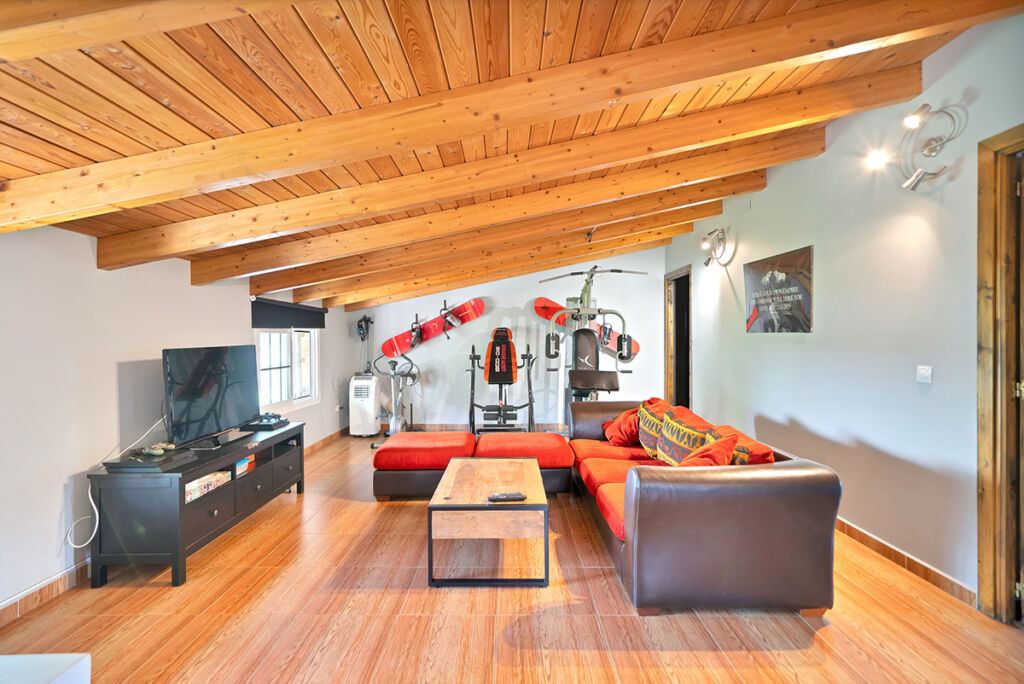 Detached Villa Marbella Málaga - image 18