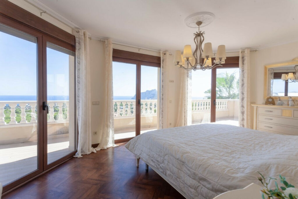 Detached Villa Calpe Alicante - image 18