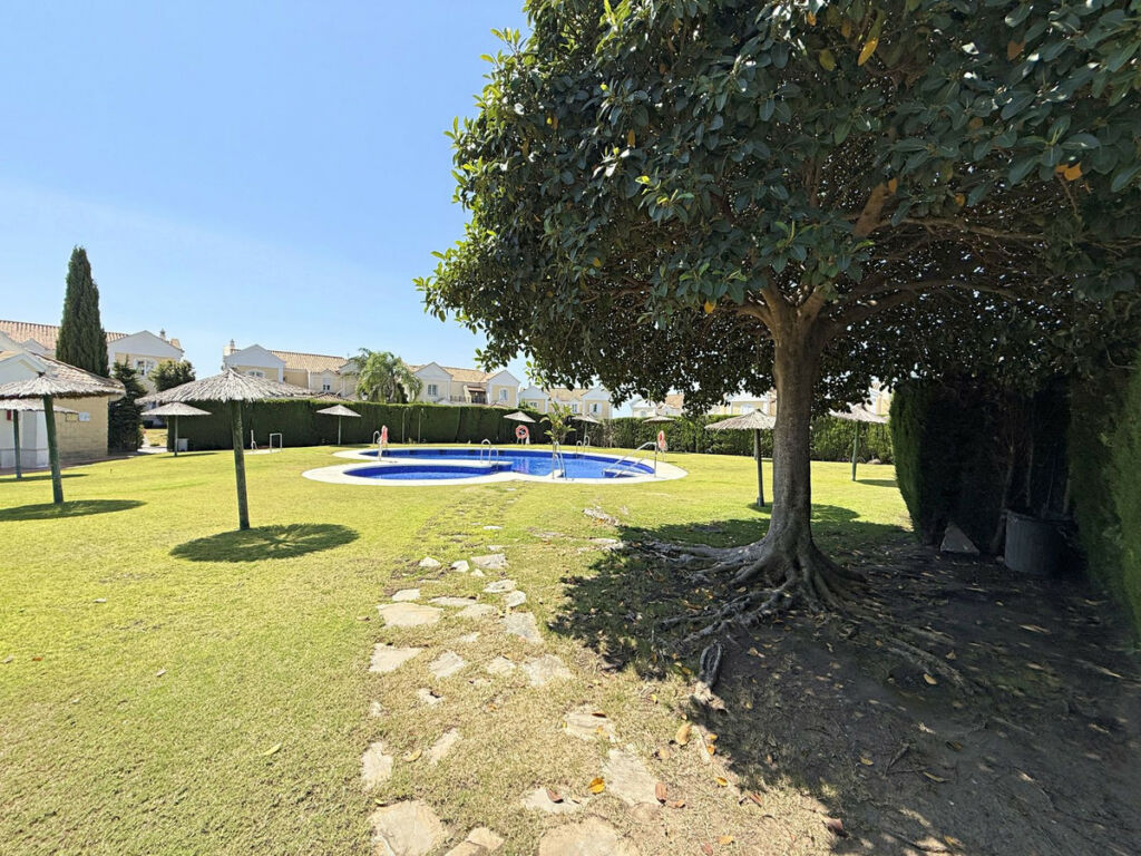 Townhouse La Alcaidesa Cádiz - image 18