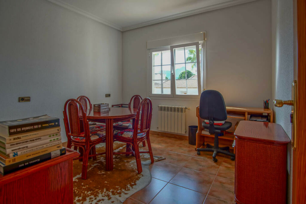 Detached Villa Calpe Alicante - image 19