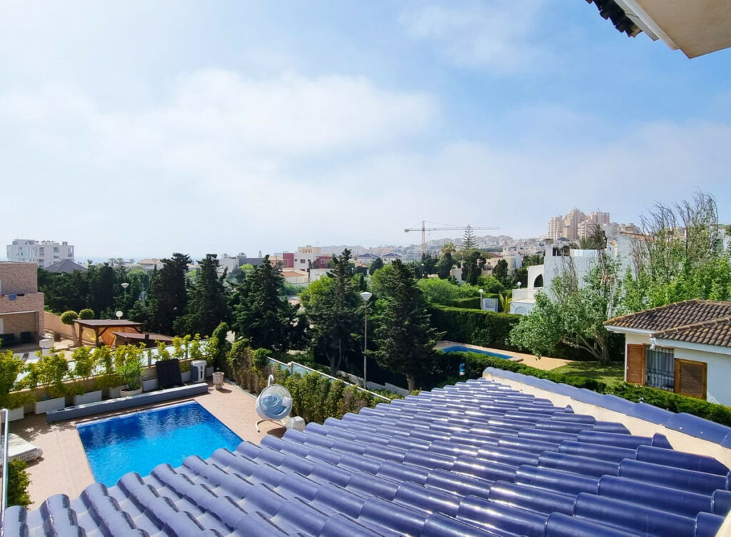 Detached Villa La Mata Alicante - image 25
