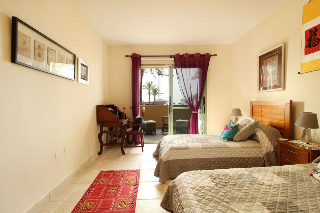 Middle Floor Apartment Los Flamingos Málaga - image 19