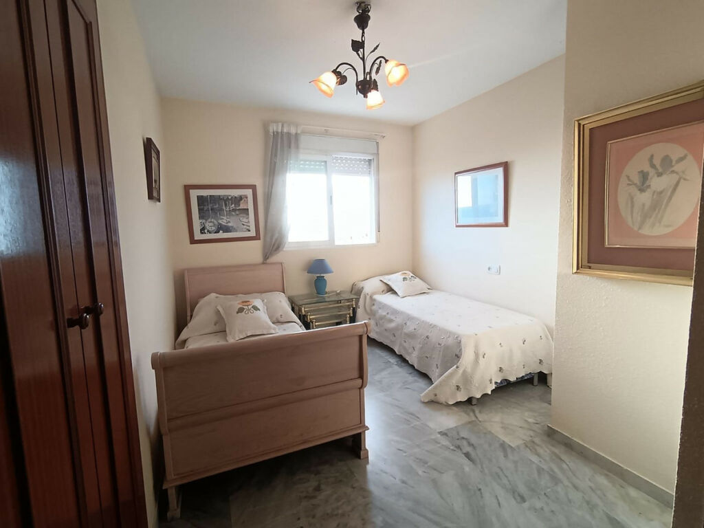 Top Floor Apartment Marbella Málaga - image 19