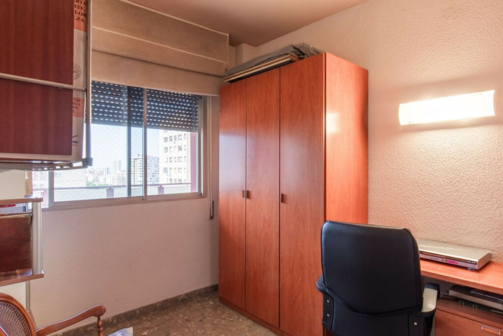 Middle Floor Apartment Málaga Centro Málaga - image 19