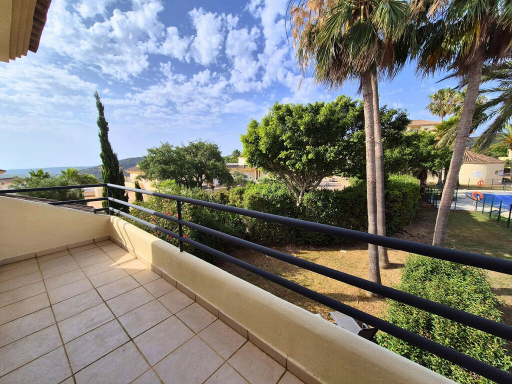 Semi-Detached House San Roque Club Cádiz - image 19