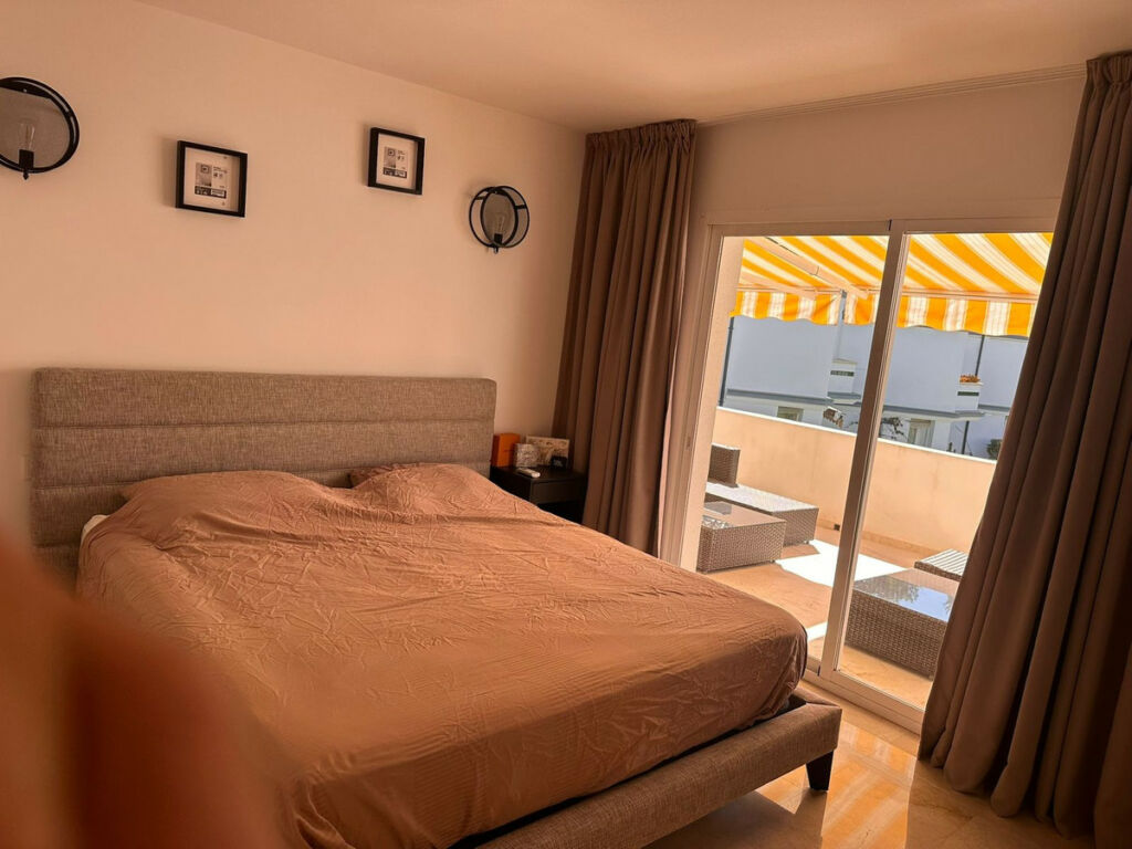 Top Floor Apartment New Golden Mile Málaga - image 19