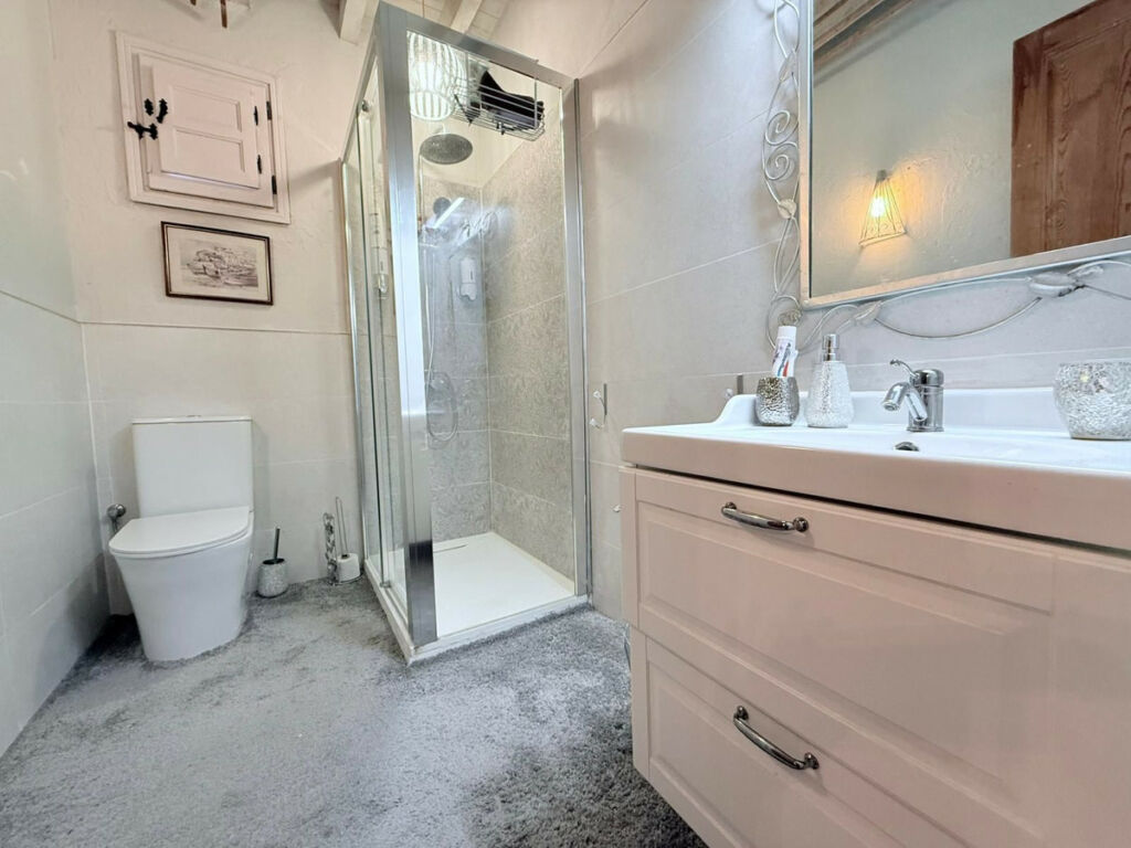 Townhouse Monda Málaga - image 19