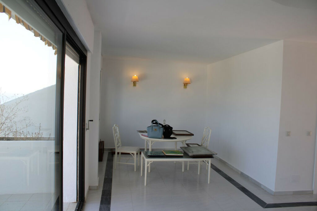 Semi-Detached House Cabopino Málaga - image 19