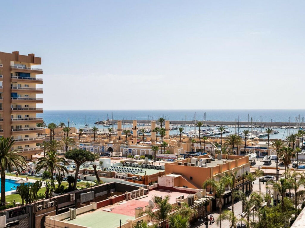 Middle Floor Studio Fuengirola Málaga - image 19