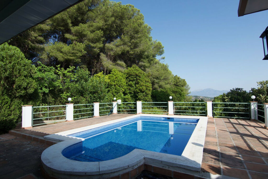 Detached Villa Alhaurín el Grande Málaga - image 19