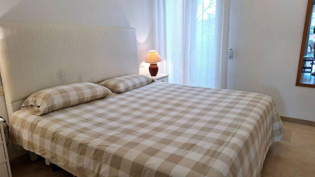 Ground Floor Apartment La Duquesa Málaga - image 19