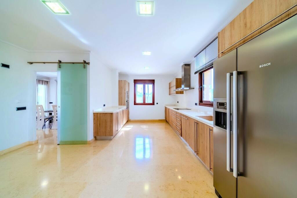 Detached Villa Cabo Roig Alicante - image 19