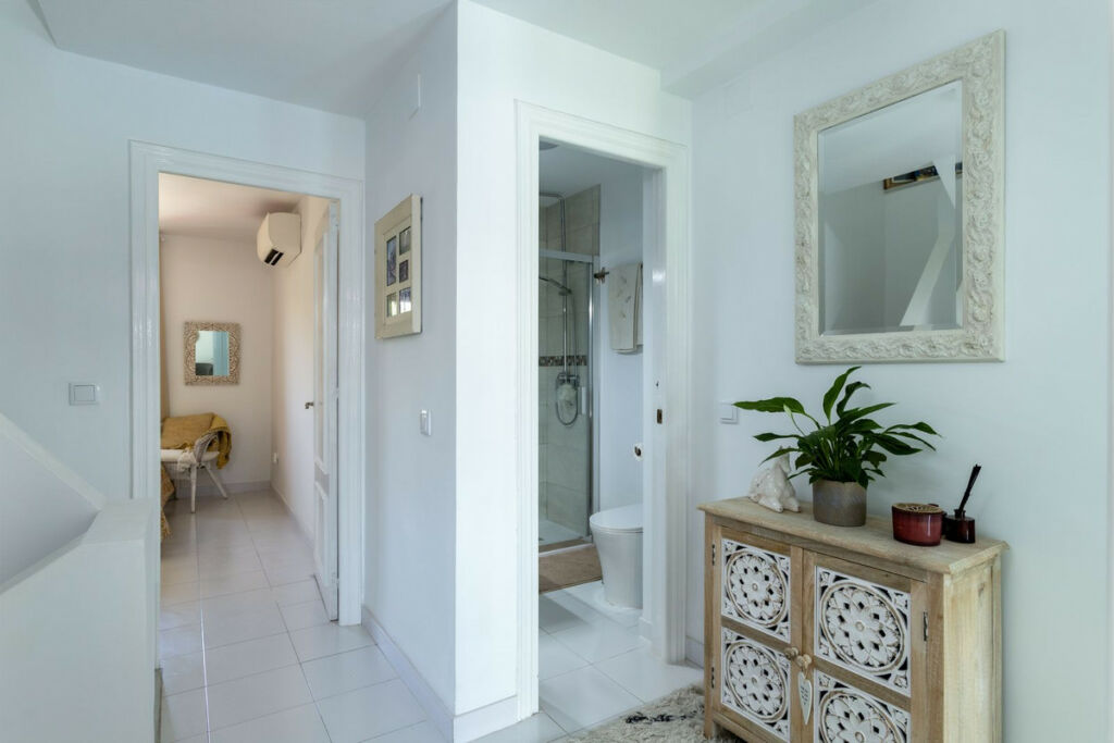 Townhouse Montemar Málaga - image 21