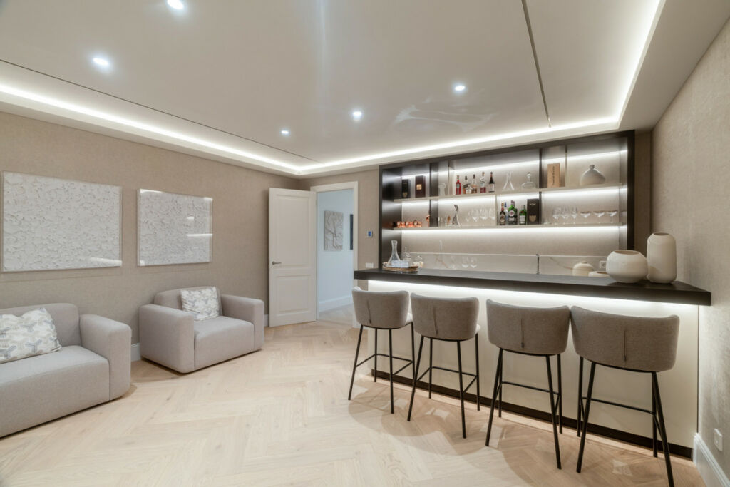 Detached Villa Nueva Andalucía Málaga - image 19
