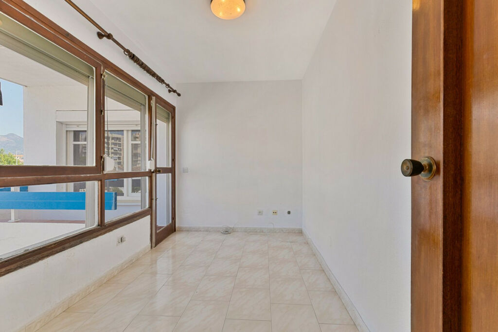 Middle Floor Apartment Fuengirola Málaga - image 19