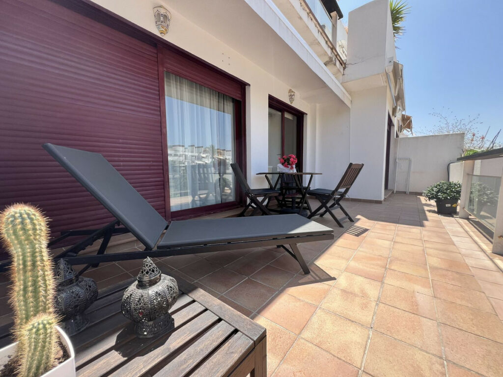 Middle Floor Apartment Benahavís Málaga - image 19