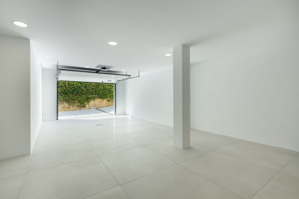 Detached Villa La Quinta Málaga - image 19