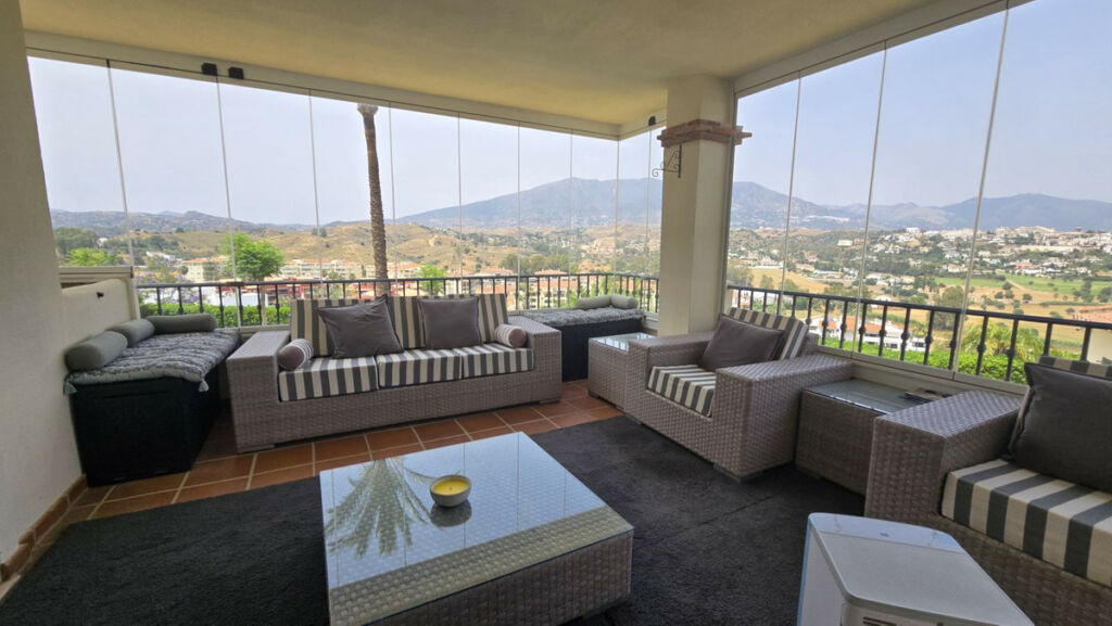 Ground Floor Apartment La Cala Hills Málaga - image 4