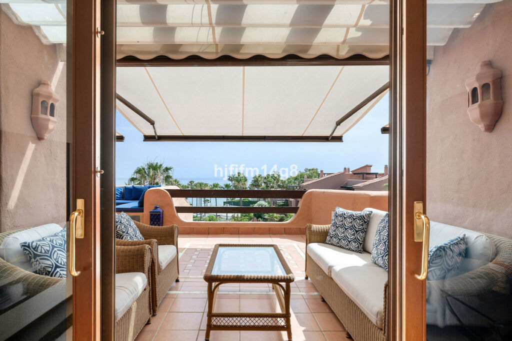 Penthouse Estepona Málaga - image 19