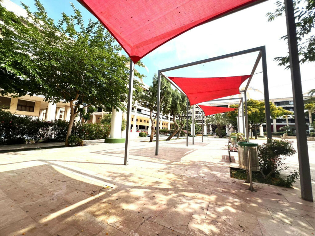 Middle Floor Apartment Guardamar del Segura Alicante - image 19