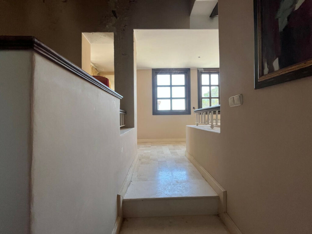 Detached Villa Monte Halcones Málaga - image 19