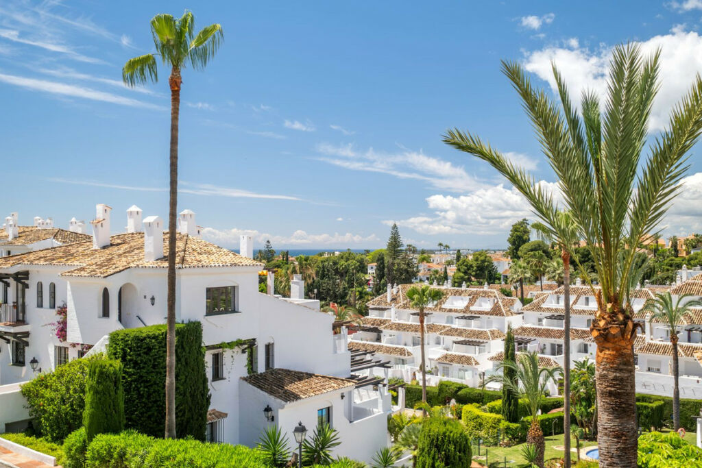 Middle Floor Apartment Marbella Málaga - image 19