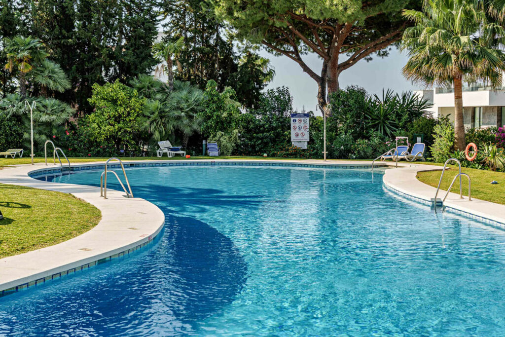 Ground Floor Apartment Sierra Blanca Málaga - image 19