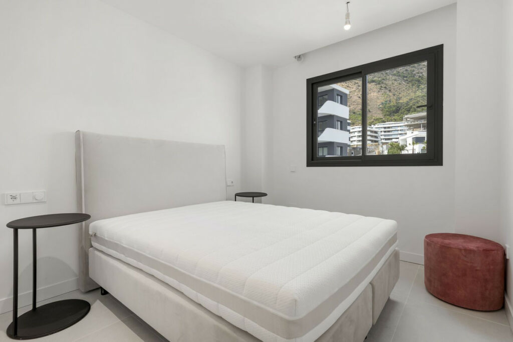 Middle Floor Apartment Fuengirola Málaga - image 19