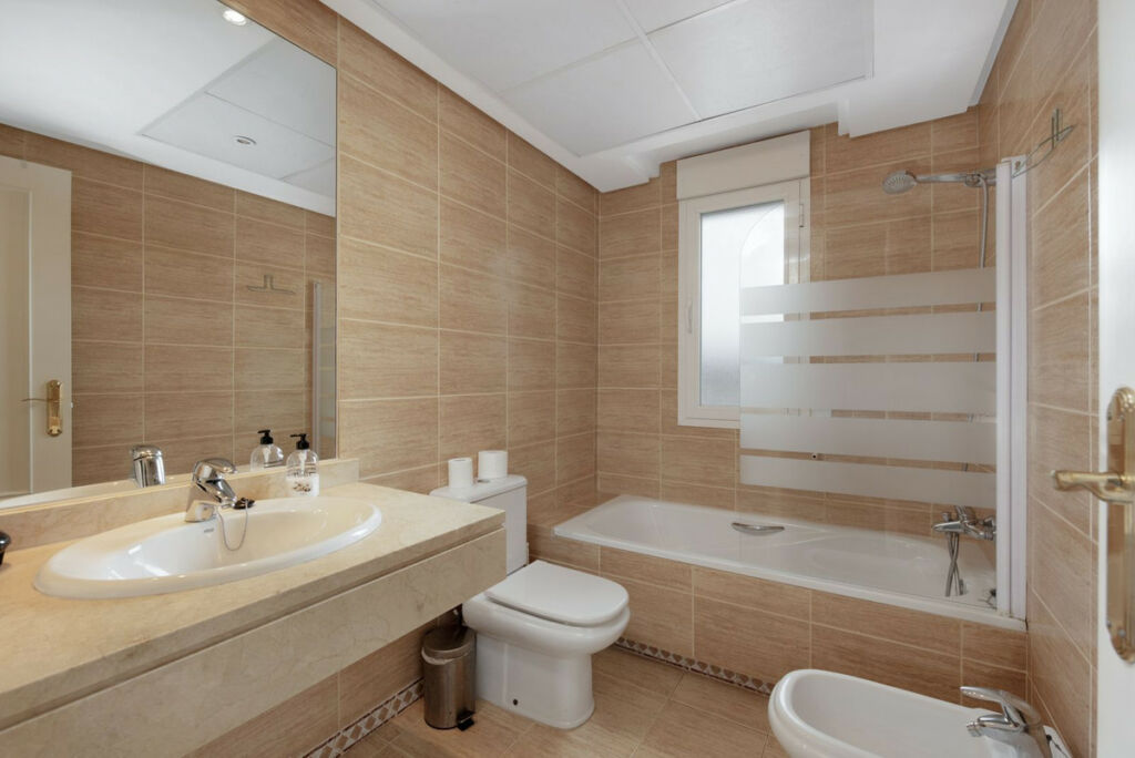 Penthouse Puerto Banús Málaga - image 19