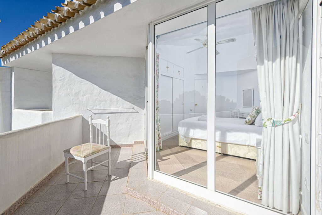 Penthouse Duplex Calahonda Málaga - image 19