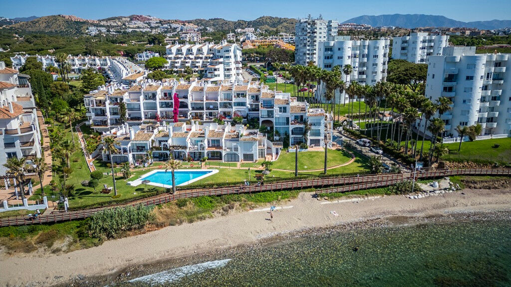 Penthouse Duplex Calahonda Málaga - image 19