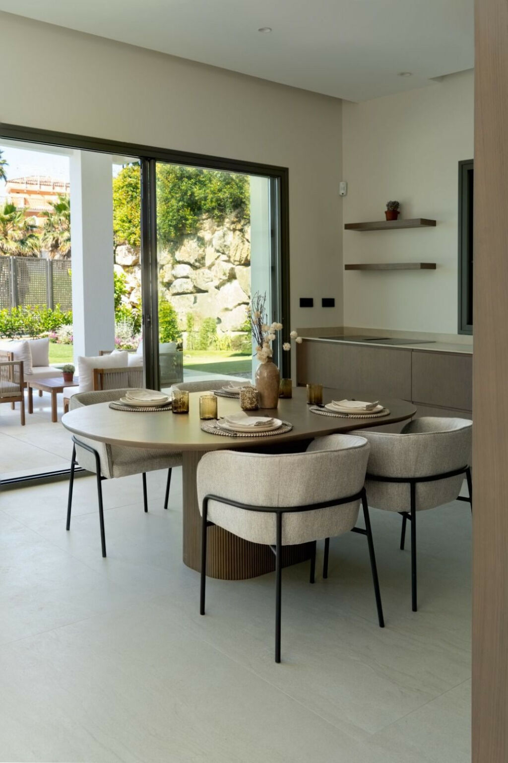 Detached Villa Estepona Málaga - image 19