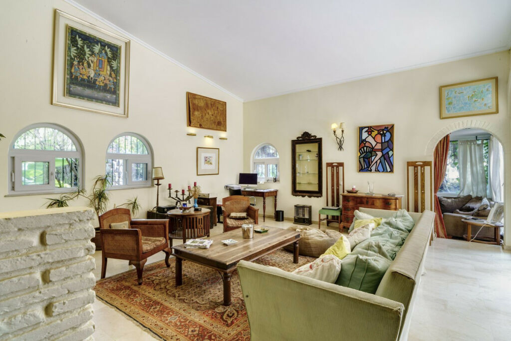 Detached Villa El Rosario Málaga - image 19