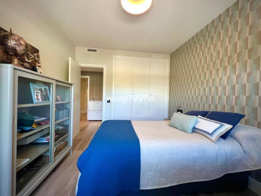 Middle Floor Apartment Estepona Málaga - image 19