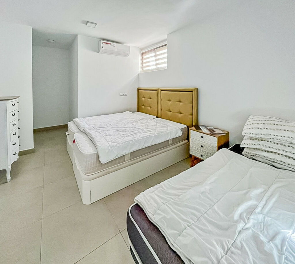 Detached Villa La Nucia Alicante - image 19