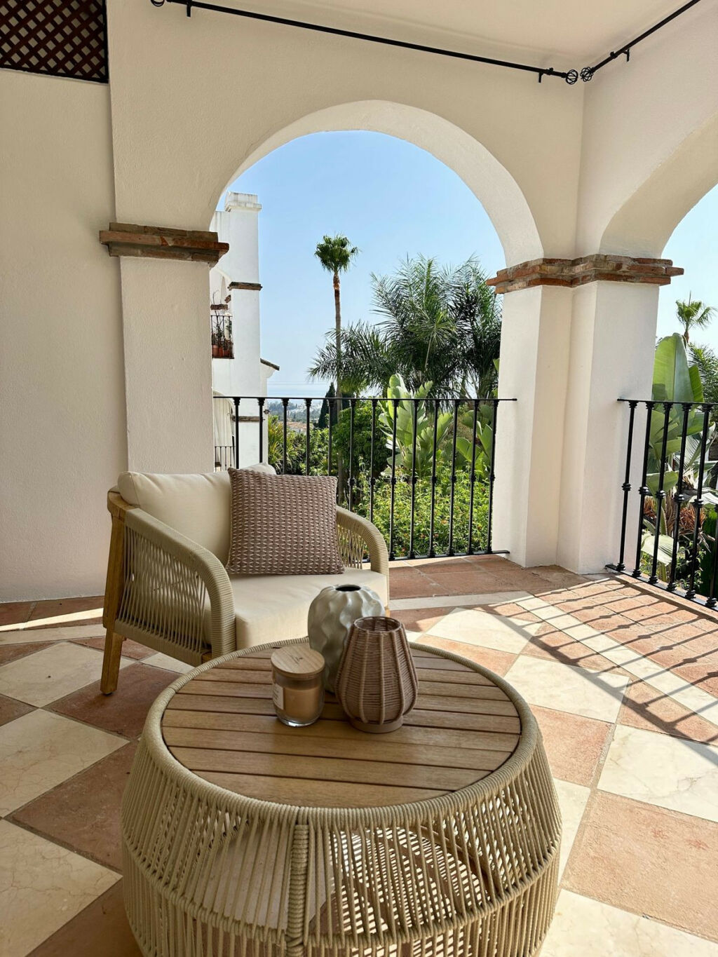 Middle Floor Apartment Nagüeles Málaga - image 28