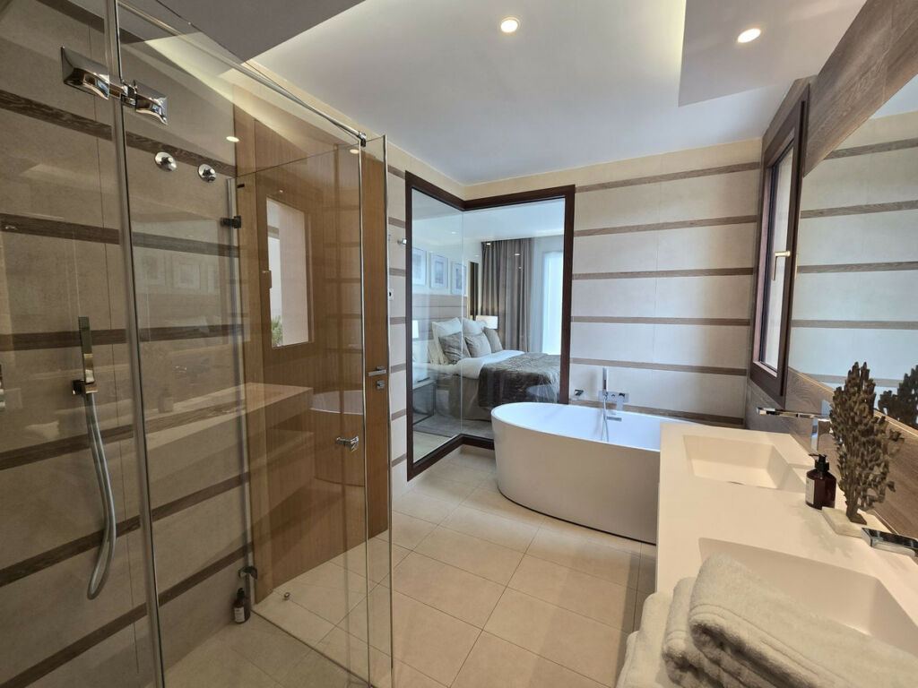 Ground Floor Apartment Benahavís Málaga - image 19